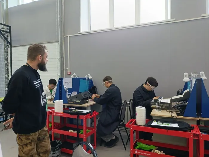 Небо нашло своих героев