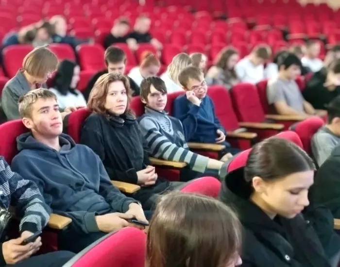 Как прошел День Конституции в КМТ?