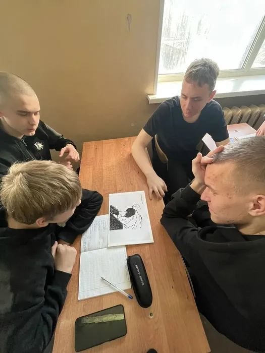 Познакомиться с собой и научиться доверять: психологические тренинги в КМТ