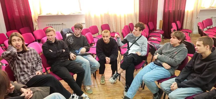 Команда КВН «Интерпол» училась шутить профессионально