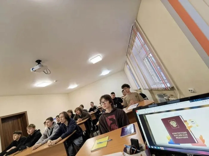 Закон и справедливость: в колледже прошли «Разговоры о важном»