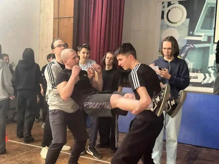 В КМТ прошли соревнования ко Дню защитника Отечества